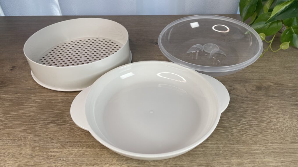 １段電子レンジ蒸し器は3つの容器から